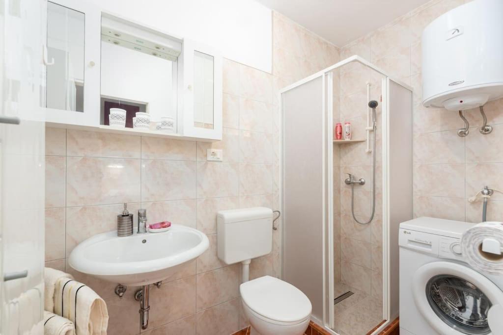 Jani Apartment Porec Exterior photo